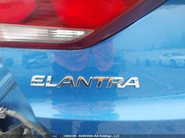 KMHD84LF1JU619293 Hyundai Elantra Sel/value/limited