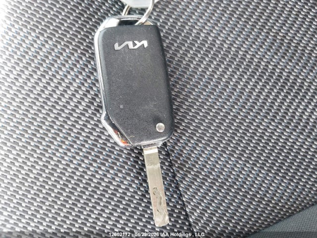 KNDEPCAAXS7784837 KIA Seltos Lx