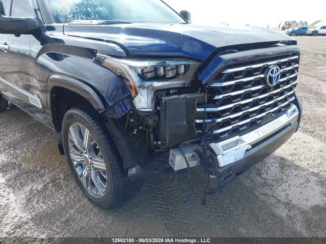 12602180 :رقم المزاد ، 5TFVC5DB1NX009441 vin ، 2022 Toyota Tundra Crewmax Capstone مزاد بيع