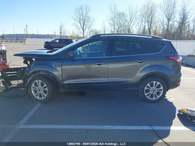 Продажа на аукционе авто 2017 Ford Escape, vin: 1FMCU9GDXHUB54536, номер лота: 12602190