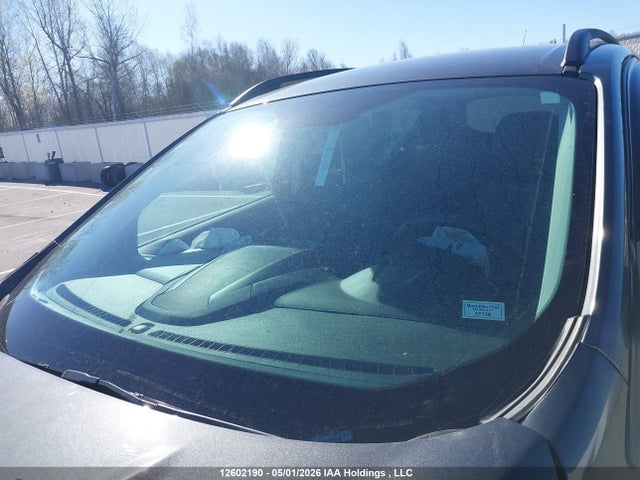 Продажа на аукционе авто 2017 Ford Escape, vin: 1FMCU9GDXHUB54536, номер лота: 12602190