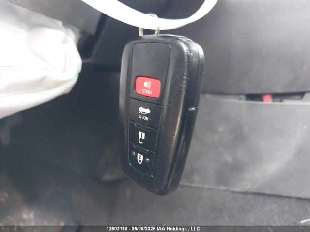 12602198 :رقم المزاد ، 5YFBPRBE8LP073936 vin ، 2020 Toyota Corolla Le مزاد بيع