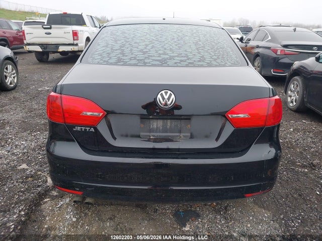 3VWDK7AJ4EM358683 Volkswagen Jetta 2.0l Comfortline