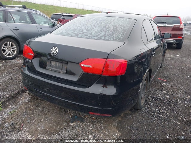 3VWDK7AJ4EM358683 Volkswagen Jetta 2.0l Comfortline