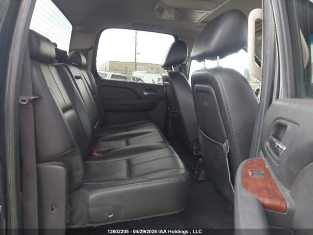 2010 Chevrolet Silverado 2500hd Ltz მანქანა იყიდება აუქციონზე, vin: 1GC4KYB68AF124513, აუქციონის ნომერი: 12602205