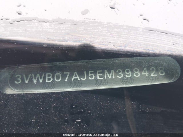 3VWB07AJ5EM398428 Volkswagen JETTA SE