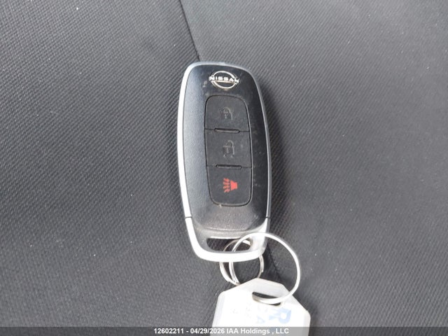 2025 Nissan Kicks Play S მანქანა იყიდება აუქციონზე, vin: 3N1CP5BV4SL476808, აუქციონის ნომერი: 12602211