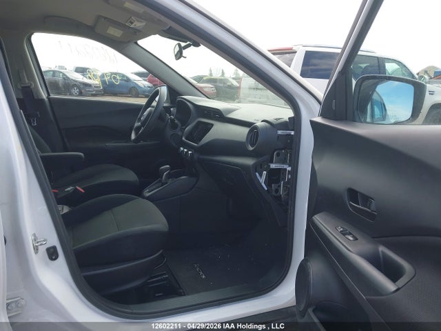 2025 Nissan Kicks Play S მანქანა იყიდება აუქციონზე, vin: 3N1CP5BV4SL476808, აუქციონის ნომერი: 12602211