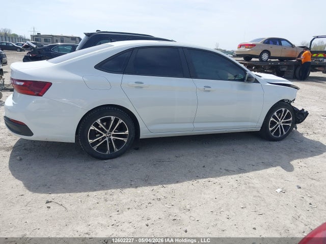 Продажа на аукционе авто 2022 Volkswagen Jetta, vin: 3VWSM7BU8NM019144, номер лота: 12602227