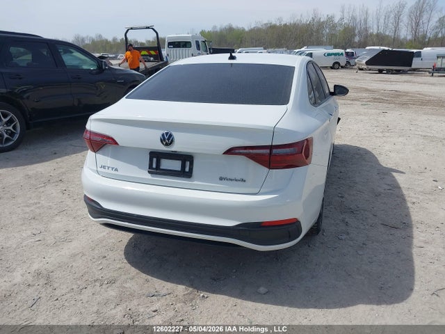 Продажа на аукционе авто 2022 Volkswagen Jetta, vin: 3VWSM7BU8NM019144, номер лота: 12602227