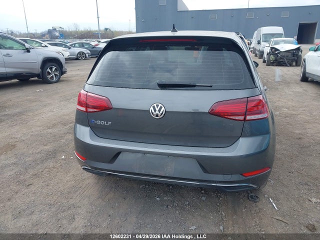 2020 Volkswagen E-golf Comfortline მანქანა იყიდება აუქციონზე, vin: WVWPR7AUXLW909220, აუქციონის ნომერი: 12602231