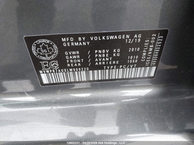 2020 Volkswagen E-golf Comfortline მანქანა იყიდება აუქციონზე, vin: WVWPR7AUXLW909220, აუქციონის ნომერი: 12602231
