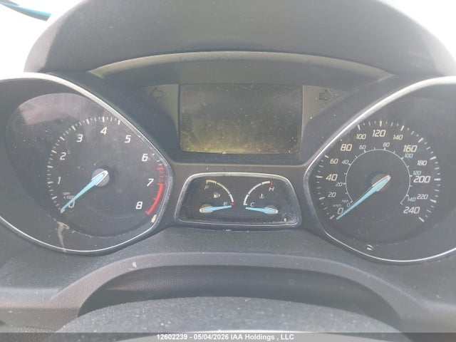 2013 Ford Escape მანქანა იყიდება აუქციონზე, vin: 1FMCU0F78DUA32002, აუქციონის ნომერი: 12602239