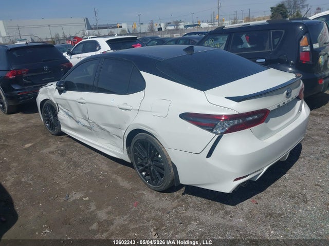 4T1K31AK2RU065990 Toyota Camry Hybrid Xse
