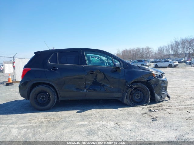 3GNCJKSB0HL222628 Chevrolet TRAX LS