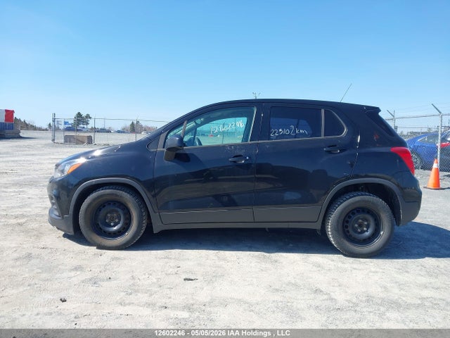 3GNCJKSB0HL222628 Chevrolet TRAX LS