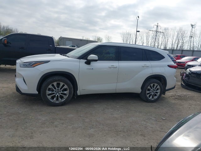 12602254 :رقم المزاد ، 5TDDBRCH2MS051603 vin ، 2021 Toyota Highlander مزاد بيع