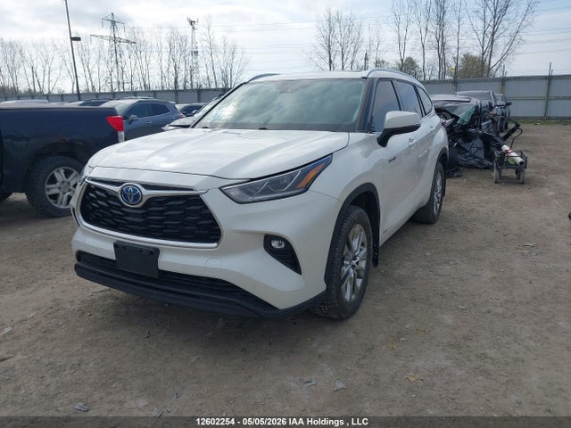 12602254 :رقم المزاد ، 5TDDBRCH2MS051603 vin ، 2021 Toyota Highlander مزاد بيع