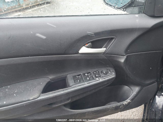 Продаж на аукціоні авто 2011 Honda Accord Se, vin: 1HGCP2F65BA800811, номер лоту: 12602257
