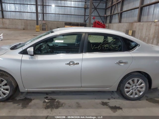 2015 Nissan Sentra მანქანა იყიდება აუქციონზე, vin: 3N1AB7AP7FL628333, აუქციონის ნომერი: 12602259