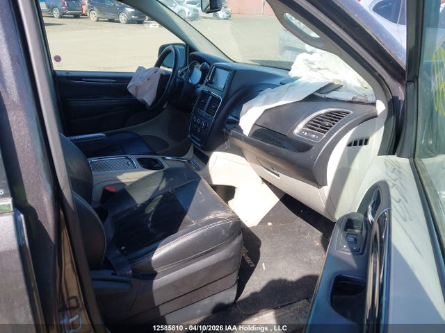2C4RDGBG5ER196741 Dodge Grand Caravan Se/sxt