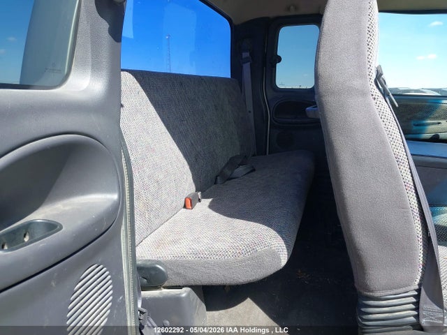2001 Dodge Ram 2500 St მანქანა იყიდება აუქციონზე, vin: 1B7KF23691J219733, აუქციონის ნომერი: 12602292