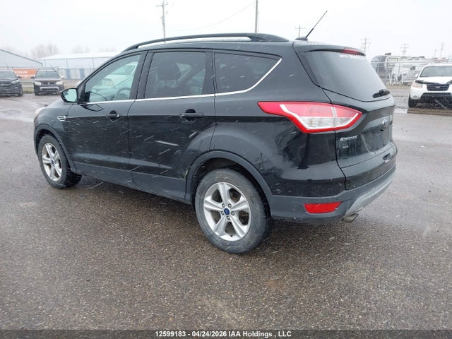 12599183 :رقم المزاد ، 1FMCU9G95GUA15442 vin ، 2016 Ford Escape Se مزاد بيع