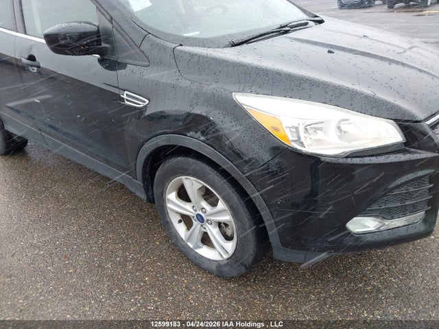 12599183 :رقم المزاد ، 1FMCU9G95GUA15442 vin ، 2016 Ford Escape Se مزاد بيع