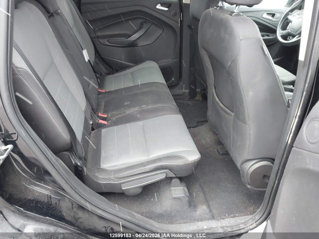 12599183 :رقم المزاد ، 1FMCU9G95GUA15442 vin ، 2016 Ford Escape Se مزاد بيع