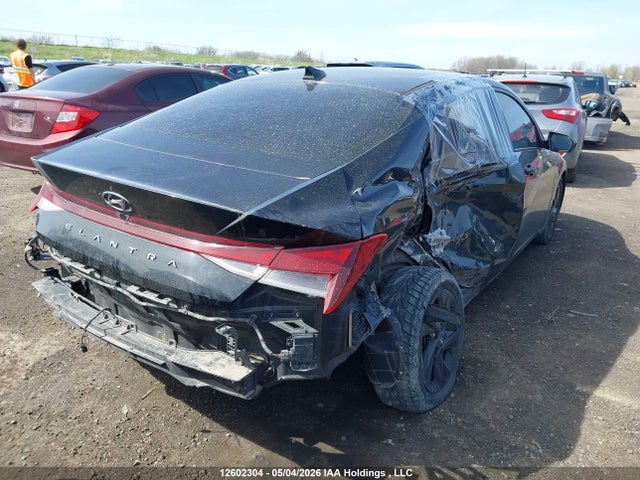 KMHLM4AG1MU153758 Hyundai Elantra Preferred Ivt