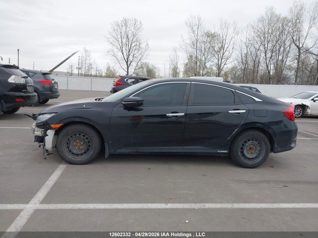 2HGFC1F90JH106346 Honda Civic Touring