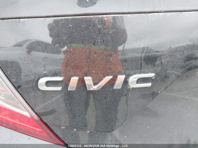 2HGFC1F90JH106346 Honda Civic Touring
