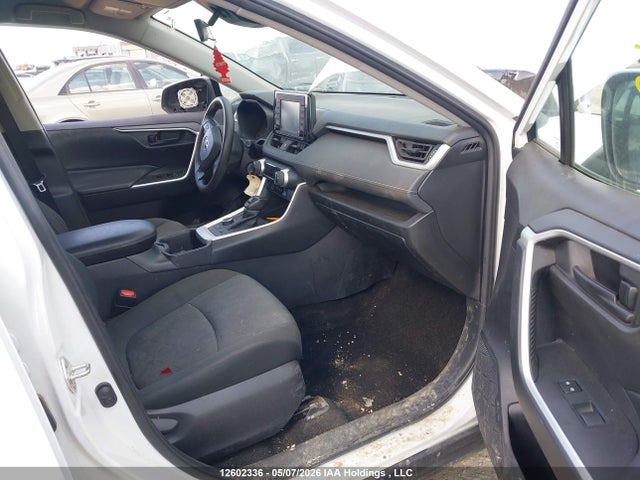 Продажа на аукционе авто 2022 Toyota Rav4 Hybrid Le, vin: 2T3BWRFV1NW142424, номер лота: 12602336
