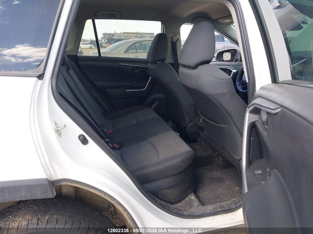 Продажа на аукционе авто 2022 Toyota Rav4 Hybrid Le, vin: 2T3BWRFV1NW142424, номер лота: 12602336