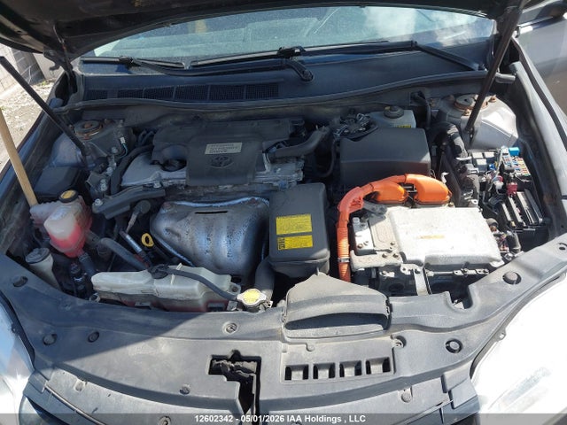 4T1BD1FK1FU156976 Toyota Camry Hybrid/le/xle/se