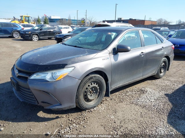 4T1BD1FK1FU156976 Toyota Camry Hybrid/le/xle/se