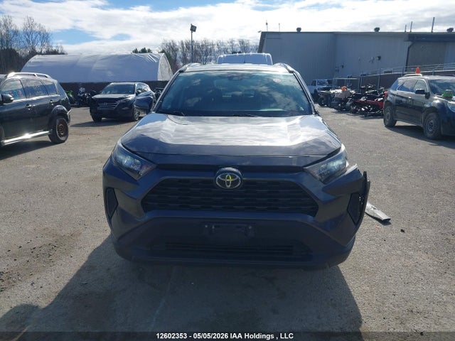 12602353 :رقم المزاد ، 2T3B1RFV7KW069697 vin ، 2019 Toyota Rav4 Le مزاد بيع