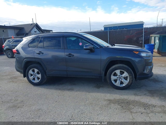 12602353 :رقم المزاد ، 2T3B1RFV7KW069697 vin ، 2019 Toyota Rav4 Le مزاد بيع