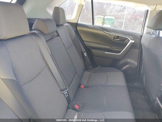 12602353 :رقم المزاد ، 2T3B1RFV7KW069697 vin ، 2019 Toyota Rav4 Le مزاد بيع