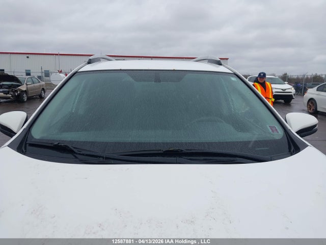 2015 Toyota Rav4 Le მანქანა იყიდება აუქციონზე, vin: 2T3BFREV5FW389917, აუქციონის ნომერი: 12587881
