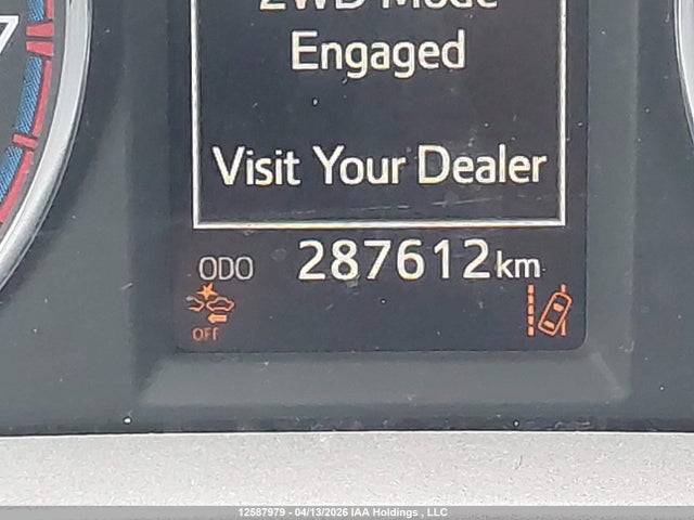 2018 Toyota Rav4 Le მანქანა იყიდება აუქციონზე, vin: 2T3BFREV8JW813857, აუქციონის ნომერი: 12587979