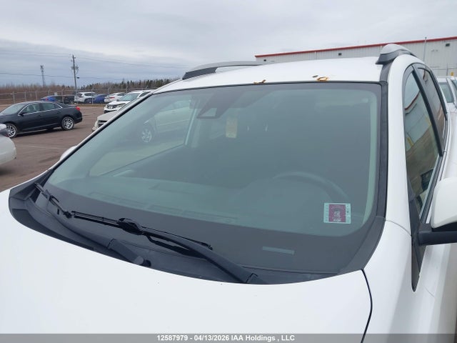 2018 Toyota Rav4 Le მანქანა იყიდება აუქციონზე, vin: 2T3BFREV8JW813857, აუქციონის ნომერი: 12587979