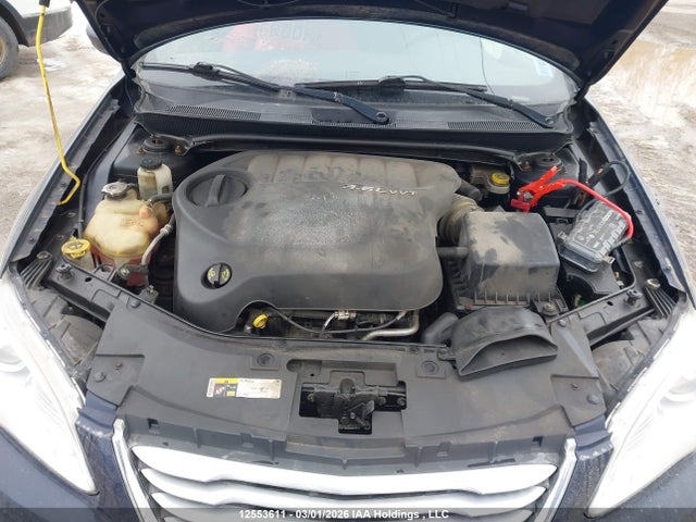 1C3CCBAG7EN164016 Chrysler 200 LX