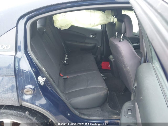 1C3CCBAG7EN164016 Chrysler 200 LX