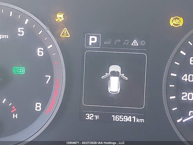 2016 Hyundai Tucson Luxury მანქანა იყიდება აუქციონზე, vin: KM8J3CA40GU022626, აუქციონის ნომერი: 12554671