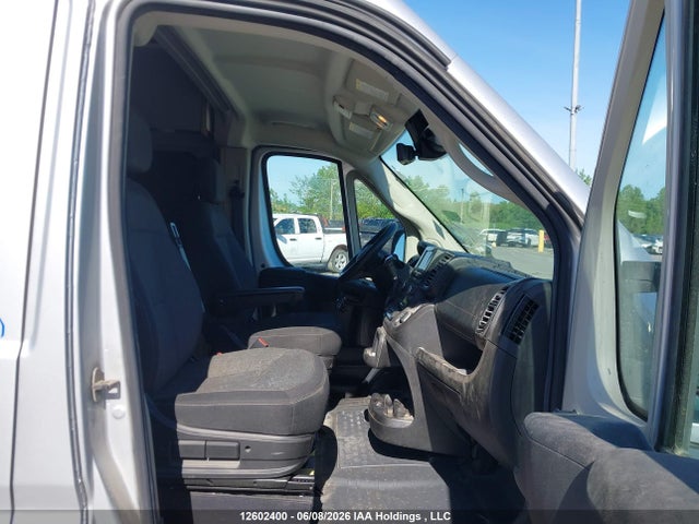 12602400 :رقم المزاد ، 3C6LRVDG0NE140725 vin ، 2022 Ram Promaster 2500 2500 High مزاد بيع