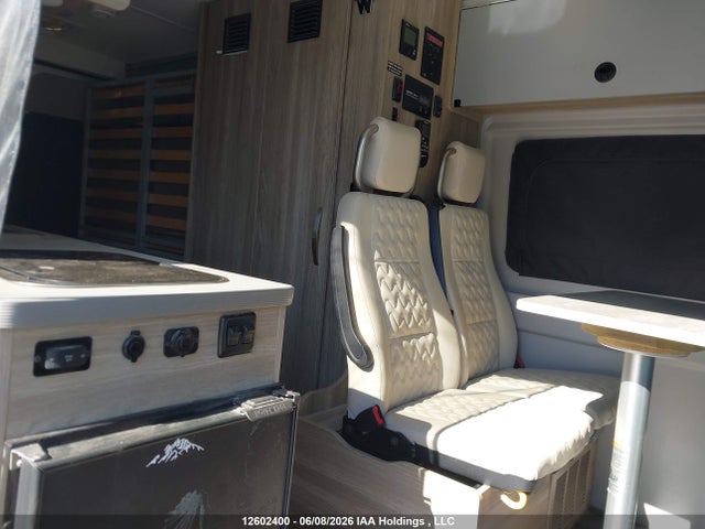 12602400 :رقم المزاد ، 3C6LRVDG0NE140725 vin ، 2022 Ram Promaster 2500 2500 High مزاد بيع