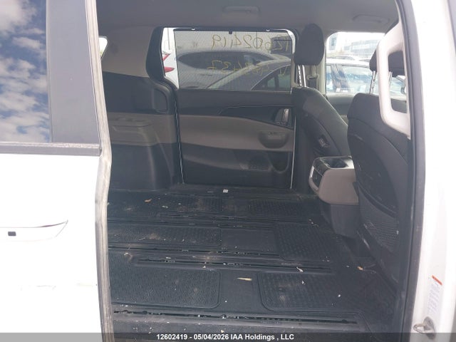 KIA Carnival Lx 2024 KNDNB5K31S6483437 Image 8