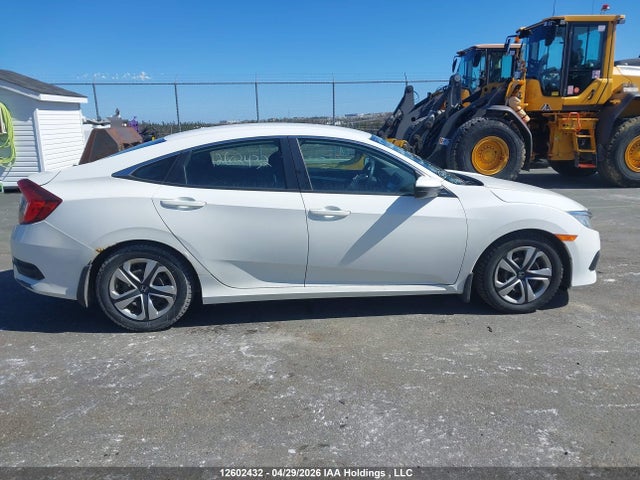 2HGFC2E53JH015995 Honda Civic Lx