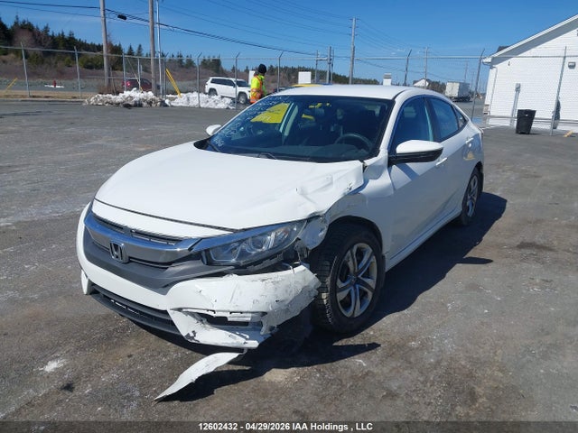 2HGFC2E53JH015995 Honda Civic Lx
